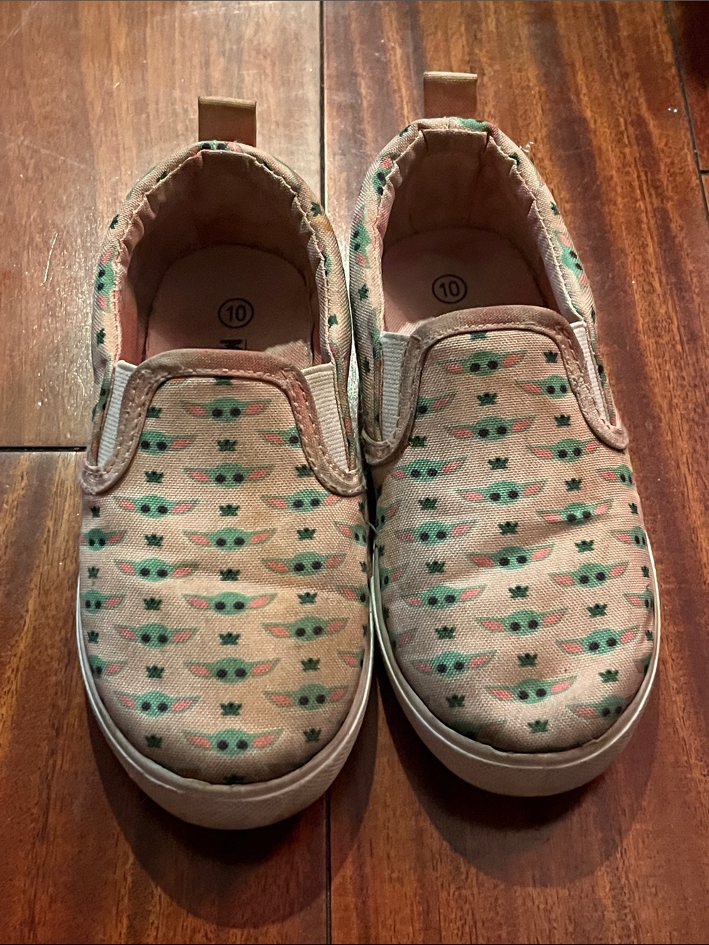 Kids Slip-On Sneakers with Green Character Print - Size 10